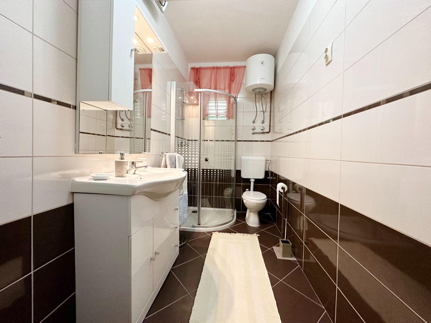 Apartments Mihaela โตรกีร์ ภายนอก รูปภาพ