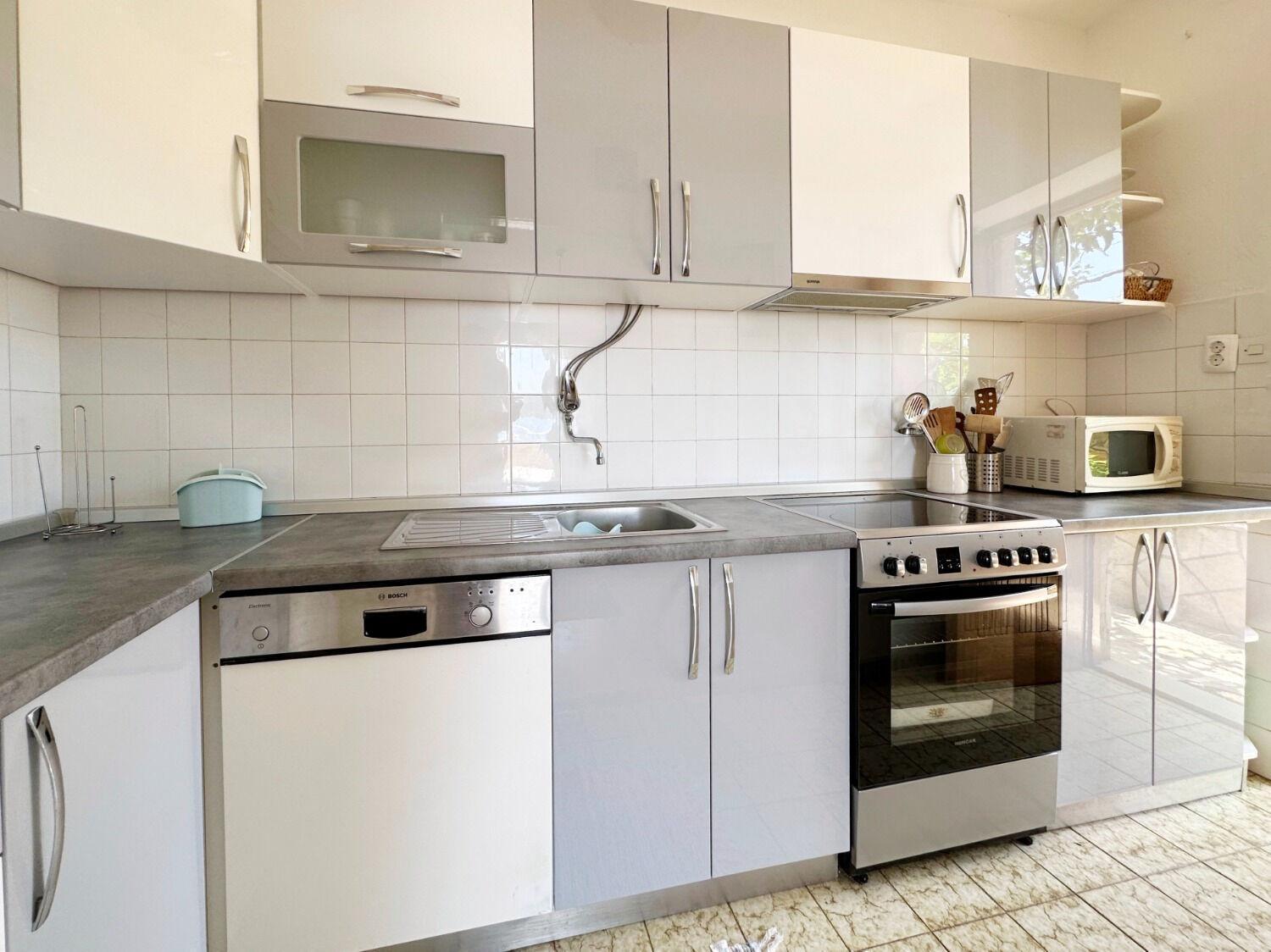 Apartments Mihaela โตรกีร์ ภายนอก รูปภาพ